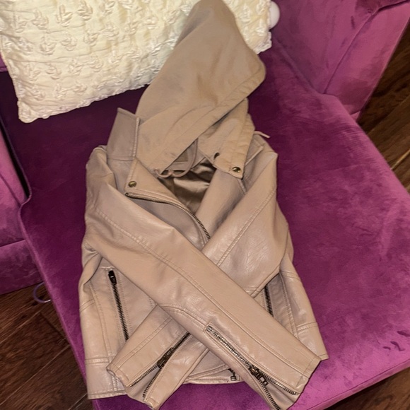 Blank NYC Taupe Leather Jacket with Removable Hood XS Women’s Coat XS - Picture 10 of 12